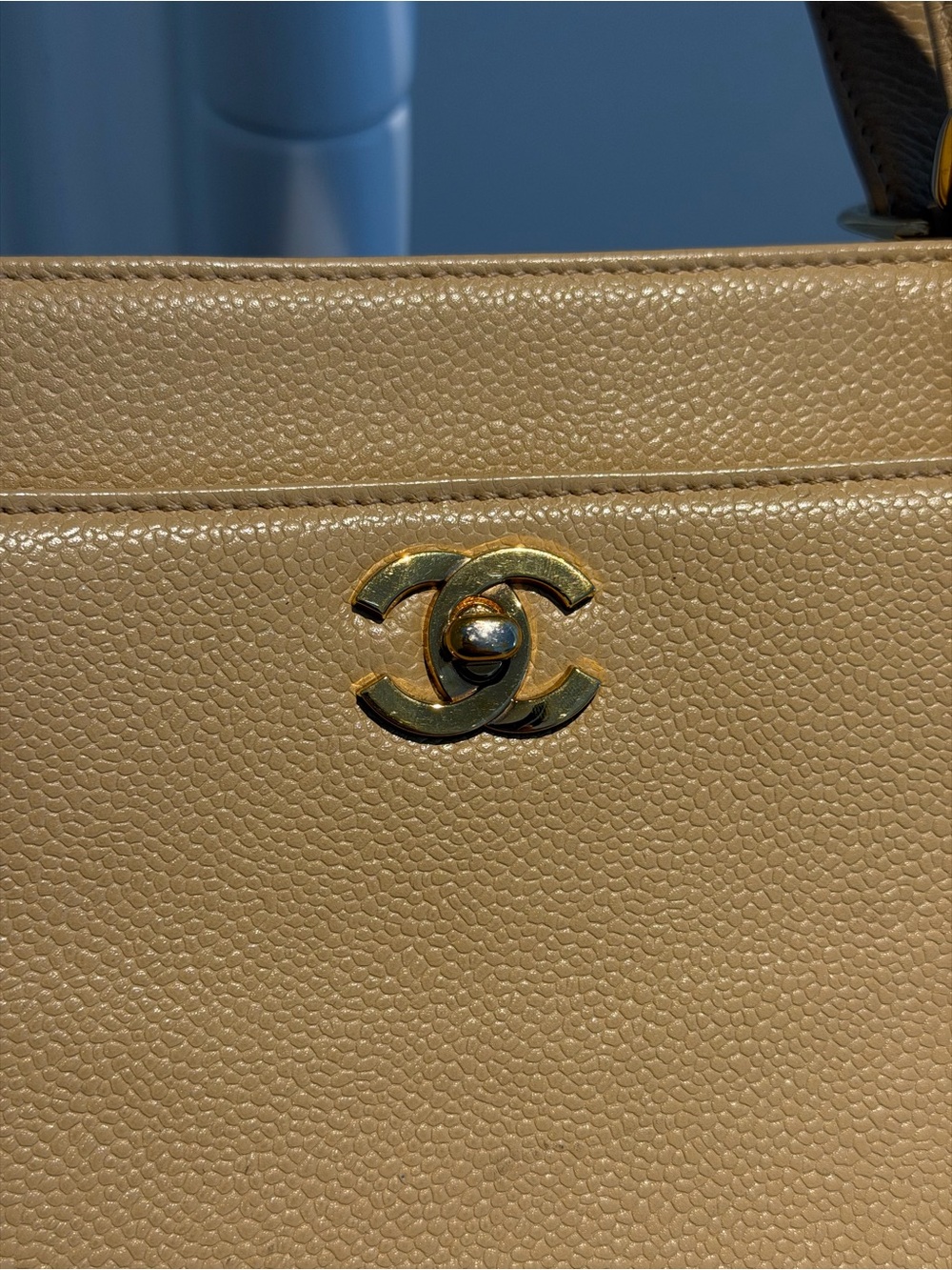 Chanel Tote Bag (beige) - Picture 3 of 17